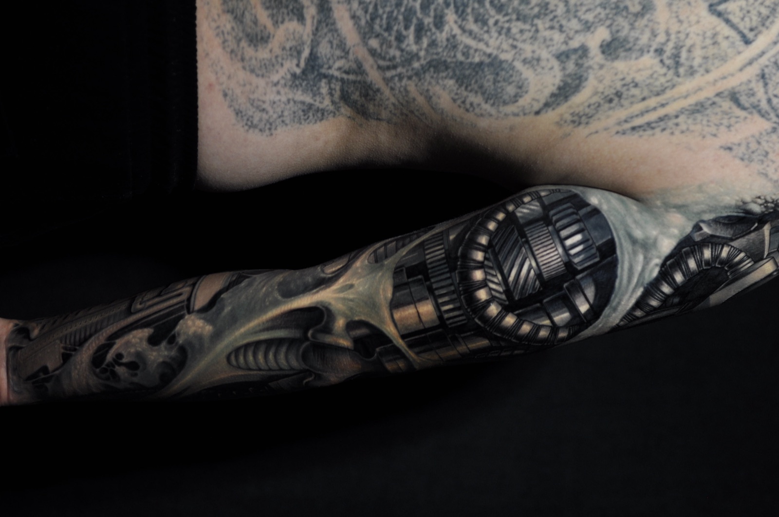 Mechanical forearm tattoo